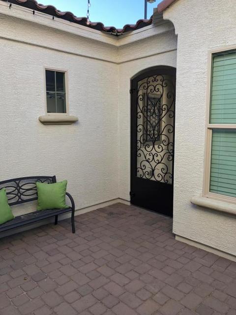 2233 E Tomahawk Dr, Gilbert, AZ 85298 photo 4