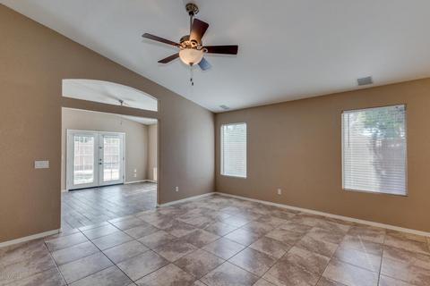 843 E Windsor Dr, Gilbert, AZ 85296 photo 9