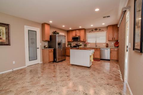 3084 E Michelle Way, Gilbert, AZ 85234 photo 9