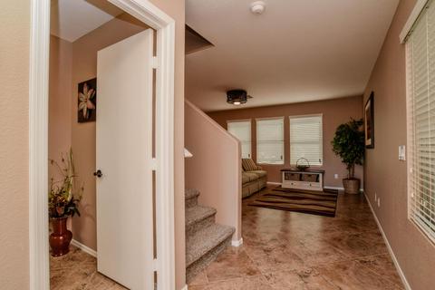 3084 E Michelle Way, Gilbert, AZ 85234 photo 2