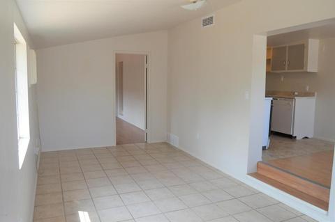 2717 E Kelton Ln, Phoenix, AZ 85032 photo 4