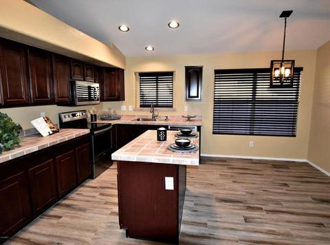2347 E Austin Dr, Gilbert, AZ 85296 photo 11