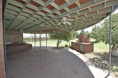 61 E Valencia Dr, Phoenix, AZ 85042 photo 9