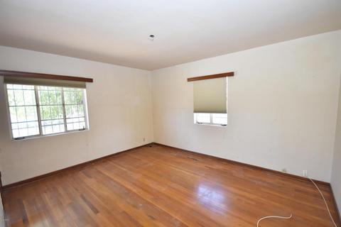 61 E Valencia Dr, Phoenix, AZ 85042 photo 6