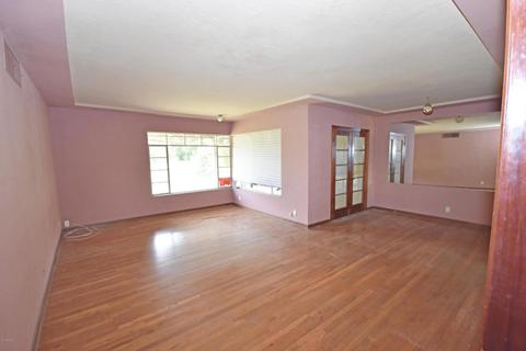 61 E Valencia Dr, Phoenix, AZ 85042 photo 3