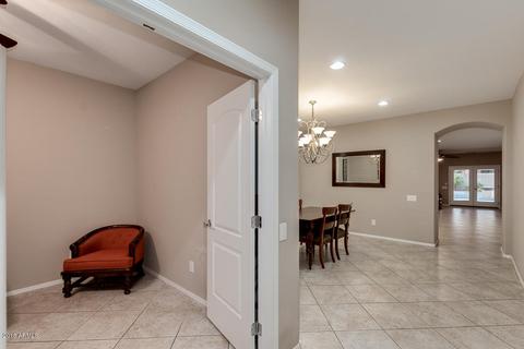 2934 E Melrose St, Gilbert, AZ 85297 photo 8