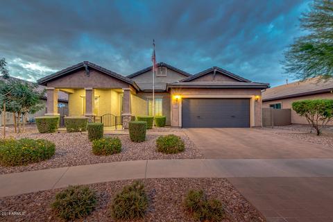 2934 E Melrose St, Gilbert, AZ 85297 photo 4