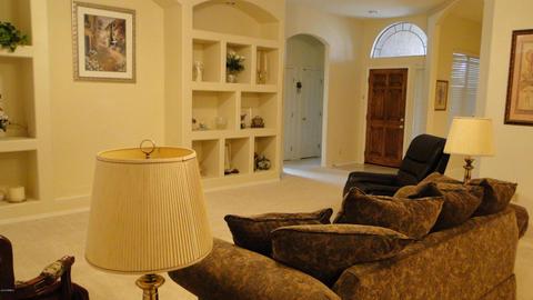 2317 E Robin Ln, Gilbert, AZ 85296 photo 3