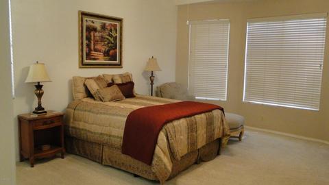 2317 E Robin Ln, Gilbert, AZ 85296 photo 9