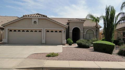 2317 E Robin Ln, Gilbert, AZ 85296 photo 1
