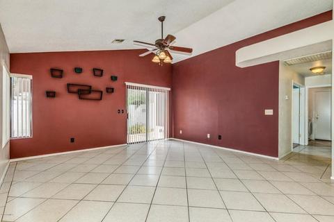 3305 E Topeka Dr, Phoenix, AZ 85050 photo 8
