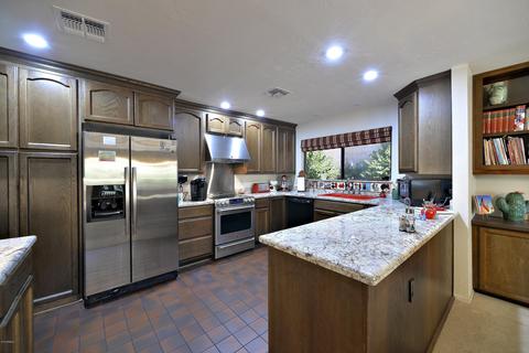 5 E Butler Dr, Phoenix, AZ 85020 photo 6