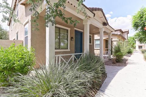 133 E Catclaw St, Gilbert, AZ 85296 photo 2