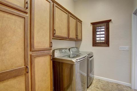 559 S Brett St, Gilbert, AZ 85296 photo 17