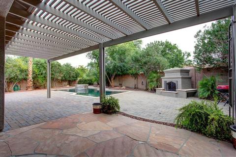 559 S Brett St, Gilbert, AZ 85296 photo 5