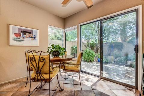 57 E Caroline Ln, Tempe, AZ 85284 photo 9