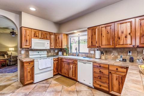 57 E Caroline Ln, Tempe, AZ 85284 photo 6