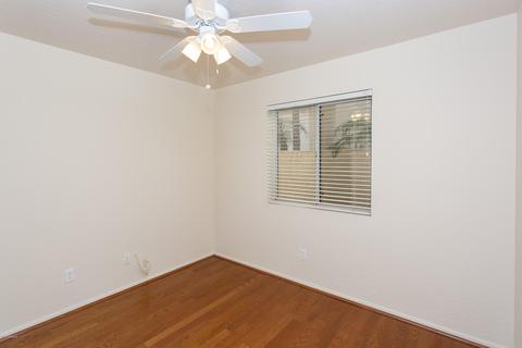 5030 E Vaughn Dr, Phoenix, AZ 85044 photo 22
