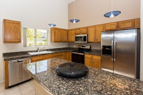 5030 E Vaughn Dr, Phoenix, AZ 85044 photo 7