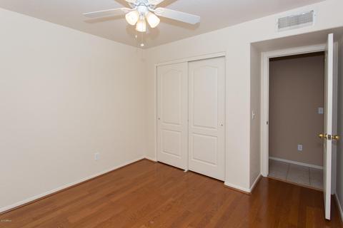 5030 E Vaughn Dr, Phoenix, AZ 85044 photo 24