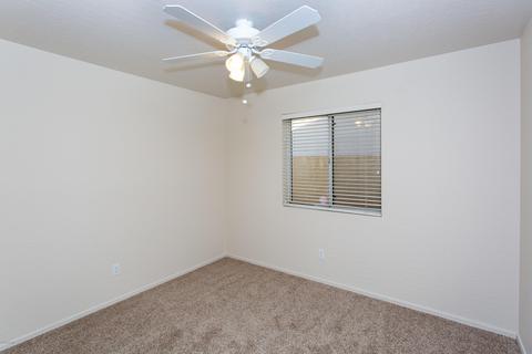 5030 E Vaughn Dr, Phoenix, AZ 85044 photo 26
