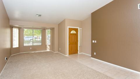 5030 E Vaughn Dr, Phoenix, AZ 85044 photo 11