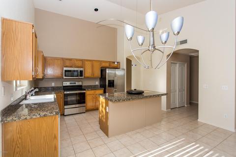 5030 E Vaughn Dr, Phoenix, AZ 85044 photo 4