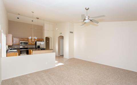 5030 E Vaughn Dr, Phoenix, AZ 85044 photo 5