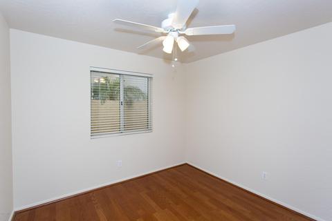 5030 E Vaughn Dr, Phoenix, AZ 85044 photo 21