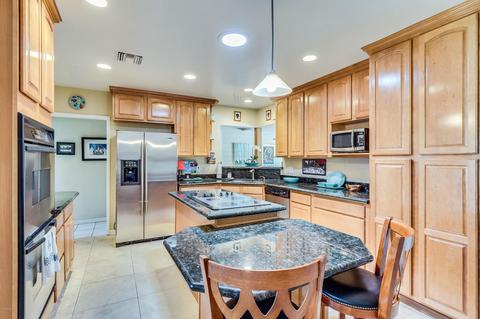 3918 E Heatherbrae Dr, Phoenix, AZ 85018 photo 5
