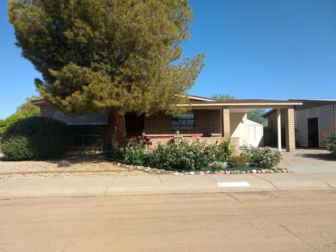 2202 E Gretta Pl, Phoenix, AZ 85022 photo 1