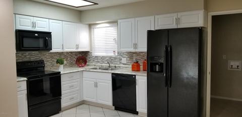 5233 W Christy Dr, Glendale, AZ 85304