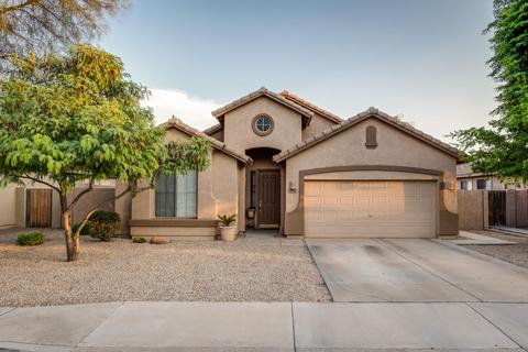 3291 E Canyon Creek Dr, Gilbert, AZ 85295 photo 1