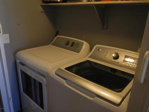 915 E Shobe Dr, Tempe, AZ 85283 photo 3