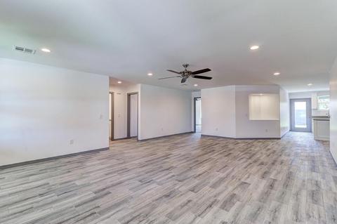2719 E Michelle Dr, Phoenix, AZ 85032 photo 5
