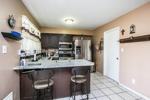 4601 E Vineyard Rd, Phoenix, AZ 85042 photo 7