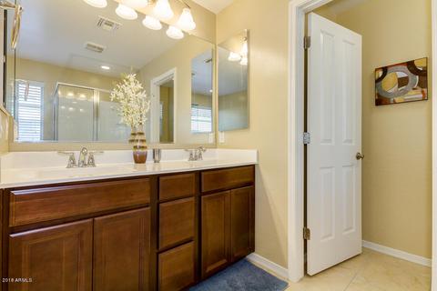 2955 E Shannon St, Gilbert, AZ 85295 photo 25
