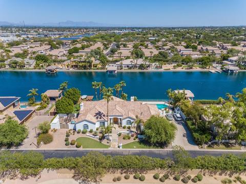 285 N Ski Ct, Gilbert, AZ 85233 photo 3