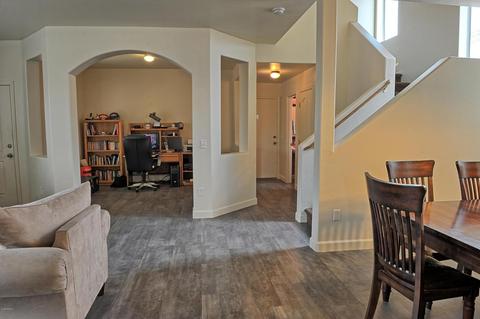 1561 S Hawk Ct, Gilbert, AZ 85296 photo 7