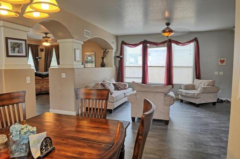 1561 S Hawk Ct, Gilbert, AZ 85296 photo 14