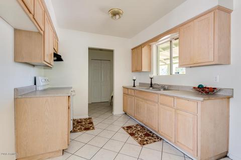 8005 E 1st Ave, Mesa, AZ 85208 photo 3