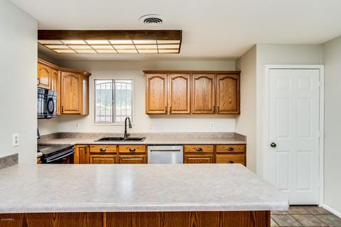 732 S Elm --, Mesa, AZ 85202 photo 2