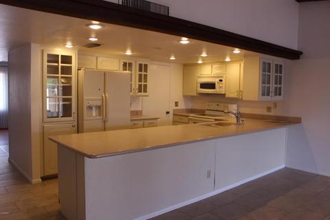 5002 E Summer Moon Ln, Phoenix, AZ 85044 photo 2