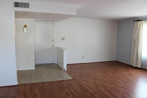 5002 E Summer Moon Ln, Phoenix, AZ 85044 photo 9
