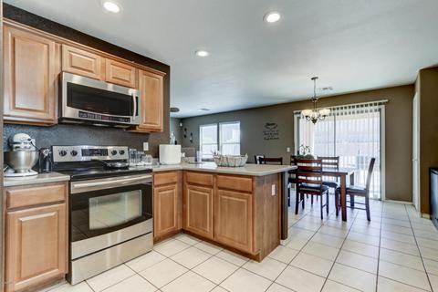 413 E Beth Dr, Phoenix, AZ 85042 photo 10
