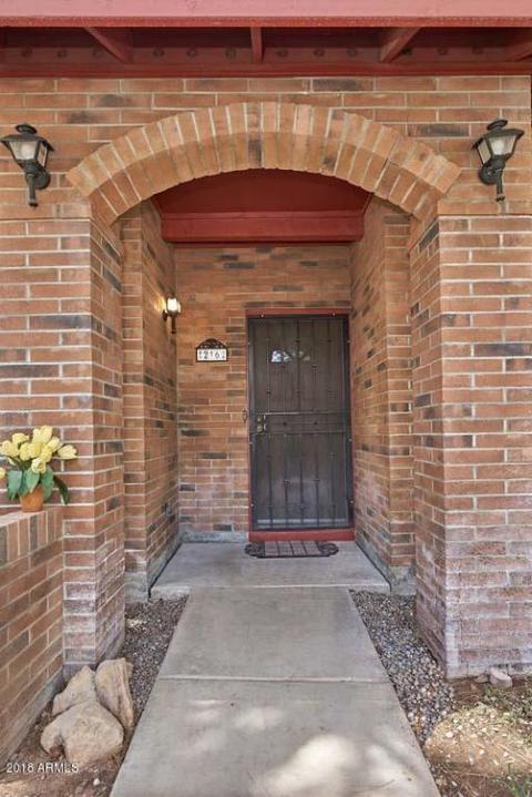 216 N Concord St, Gilbert, AZ 85234 photo 2