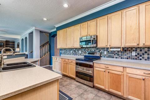 897 E Carla Vista Dr E, Gilbert, AZ 85295 photo 9