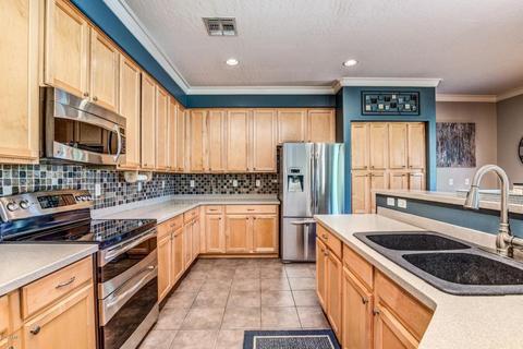 897 E Carla Vista Dr E, Gilbert, AZ 85295 photo 8