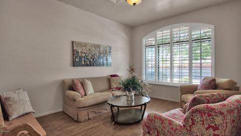 8915 S 7th Dr, Phoenix, AZ 85041 photo 6