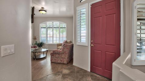 8915 S 7th Dr, Phoenix, AZ 85041 photo 5
